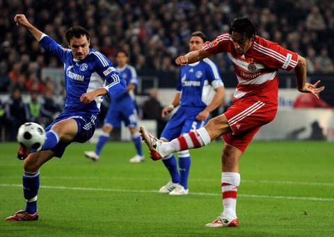 对俱乐部的 对俱乐部的